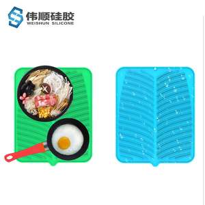 硅胶餐具多少钱，硅胶餐具定制价格【最新报价】