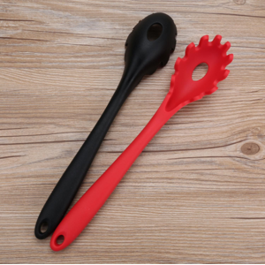 多数婴儿为什么用硅胶勺子，硅胶勺子优势【最新资讯】