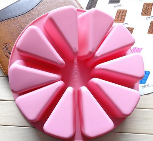 硅胶蛋糕模问题常见保养问题 硅胶蛋糕模问题常见保养问题