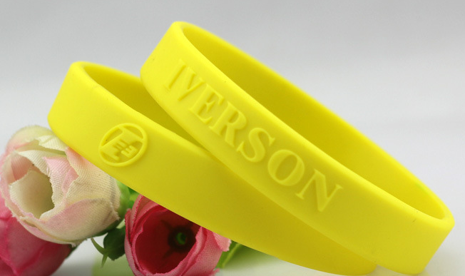 硅胶手环厂家,运动手环价格,硅胶手环有什么用 硅胶手环厂家,运动手环价格,硅胶手环有什么用