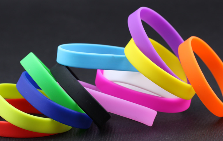 东莞深圳硅胶手腕带,优质硅胶手腕带厂家,定做硅胶手腕带价格 东莞深圳硅胶手腕带,优质硅胶手腕带厂家,定做硅胶手腕带价格