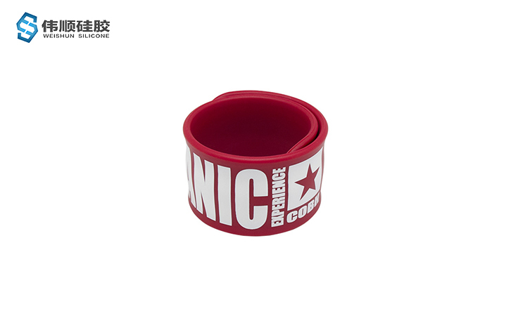 创意草莓视频下载IOS导航将成为未来硅胶制品的方向