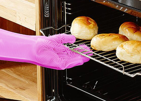 硅胶手套定制厂家哪家好，2021草莓视频下载污在线观看厂家推荐[硅胶知识]