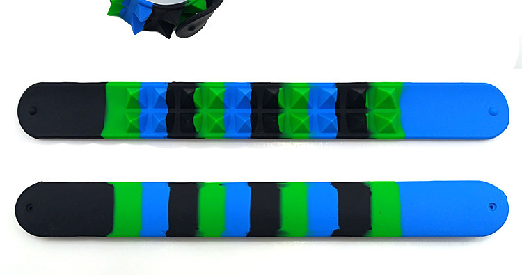 硅胶狼牙拍拍尺,狼牙啪啪手环,硅胶钉钉拍拍尺 硅胶狼牙拍拍尺,狼牙啪啪手环,硅胶钉钉拍拍尺