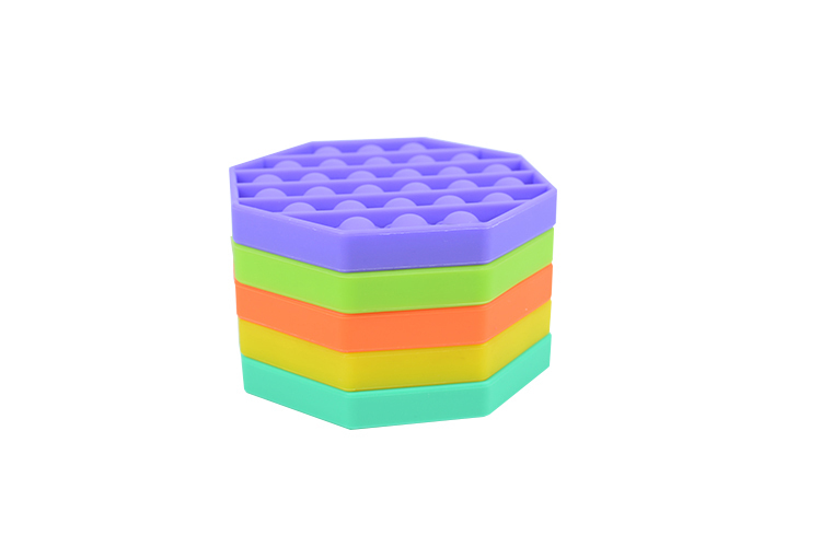 硅胶制品为什么发脆，看完你就知道了[今日资讯]